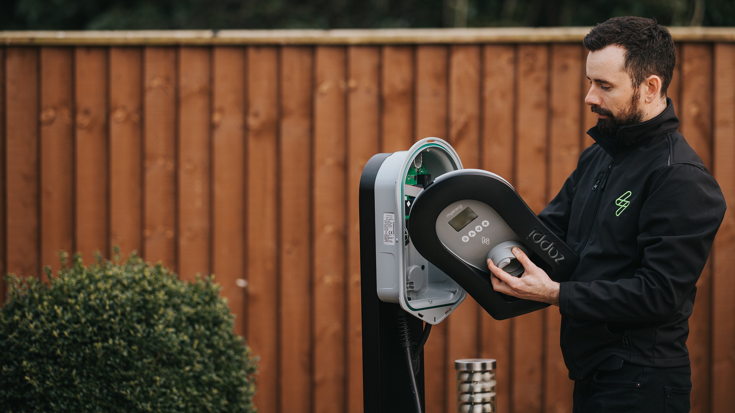 Find a certified installer | myenergi Aus